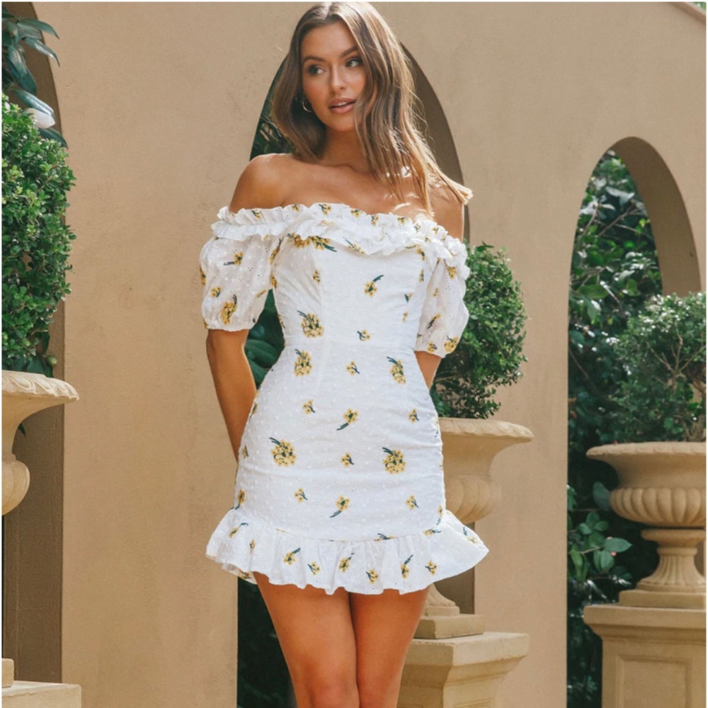MORNING SONG OFF-SHOULDER FRILL TRIM EMBROIDERY DRESS FLORAL PRINT YELLOW